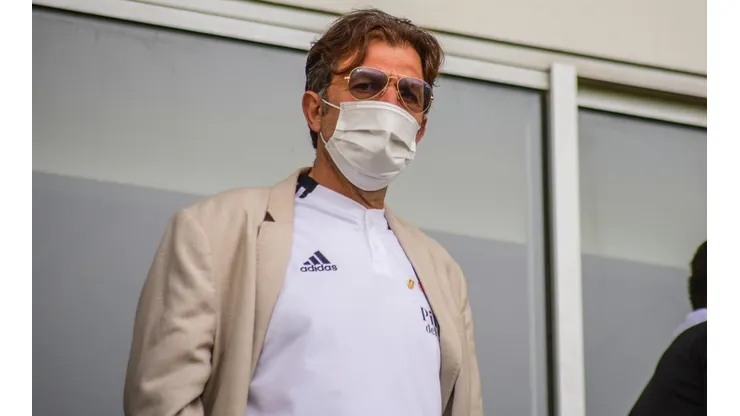 La gestión de Aníbal Mosa fue cuestionada por Juan Cristóbal Guarello | Foto: Agencia Uno
