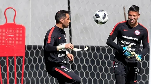 Luis Marín rechaza el retorno de Claudio Bravo a Colo Colo