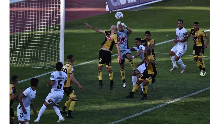 Colo Colo se juega una final ante Coquimbo Unido en el Monumental.