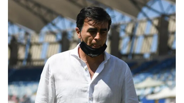 Gustavo Quinteros en su último partido antes de la sanción de 3 fechas.