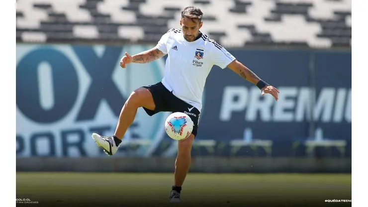 Jorge Valdivia en el once titular