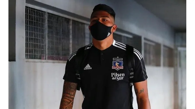 Con el tradicional amarillo, Brayan Cortés vestirá la nueva camiseta de Adidas.