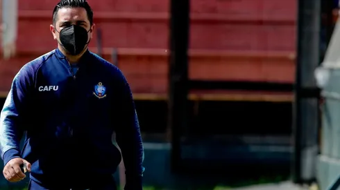 Tito Tapia adelanta el duelo con Colo Colo