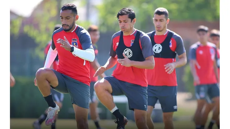 Colo Colo tiene la obligación de ganar para poder salir de la última posición en la tabla.