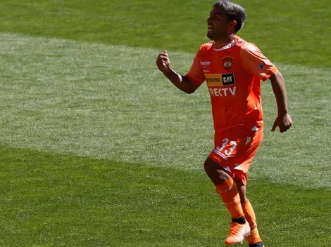 Maturana reparte cenas navideñas en Calama