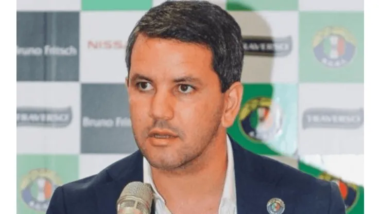 Lorenzo Antillo desliza que la ANFP comenzó la "operación salvataje de Colo Colo"