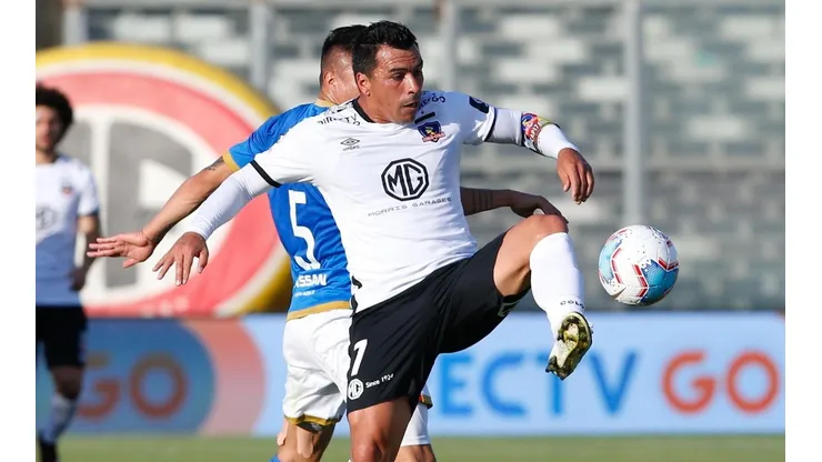 Esteban Paredes puede volver este año