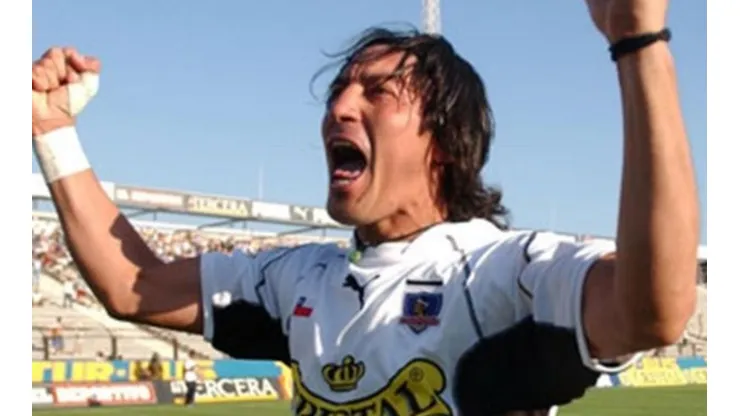 Zamorano confía en que los albos mantengan la categoría.