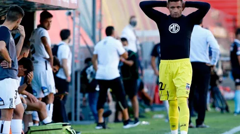 Miguel Pinto en la banca de Colo Colo