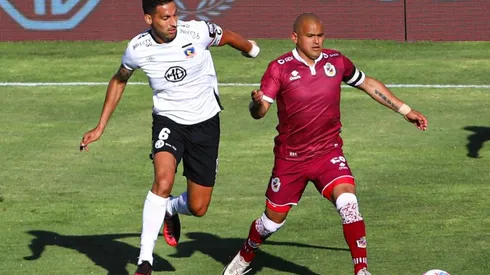 Humberto Suazo en el estadio Monumental