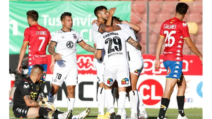 Juan Cristobal Guarello le da duro a Colo Colo