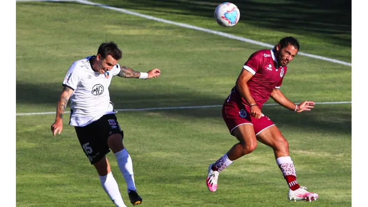 Tabla: Colo Colo es colista