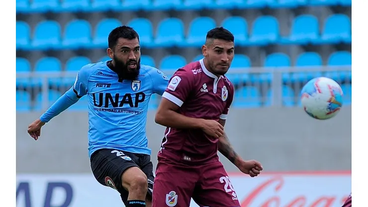 La Serena se está enfrentando a Deportes Iquique