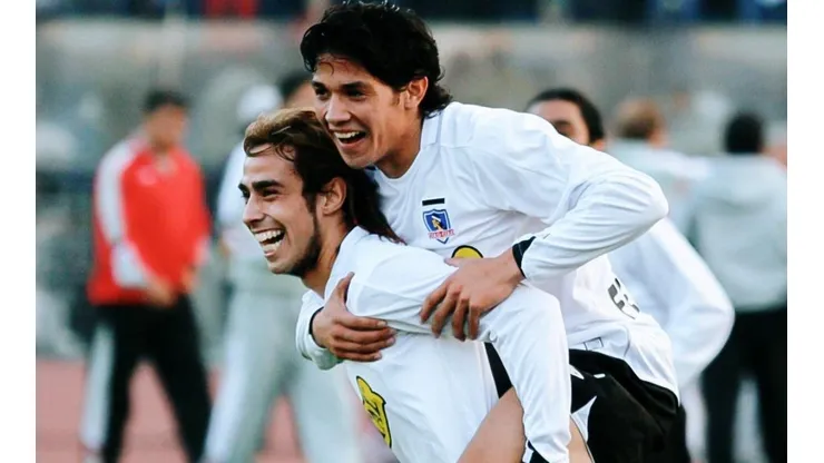 Matías y Valdivia se vuelven a encontrar para levantar a Colo Colo en su peor momento.