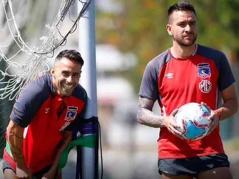 Matías Zaldivia da la bienvenida a su amigo Jorge Valdivia con arenga