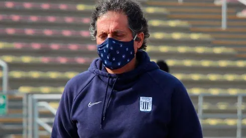 Alianza Lima desciende