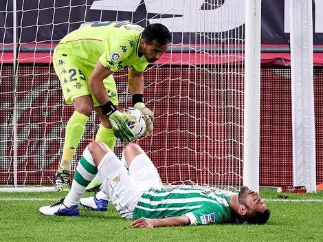 Bravo no hace milagros en el Betis y recibe dura goleada