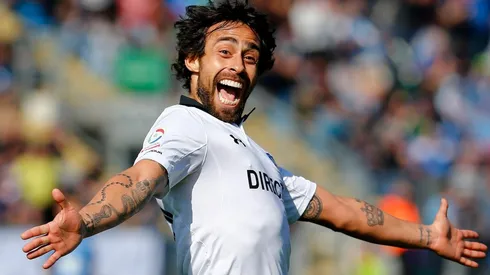 Jorge Valdivia en su último regreso al Cacique, donde defendió la camiseta alba entre 2017 y 2019.