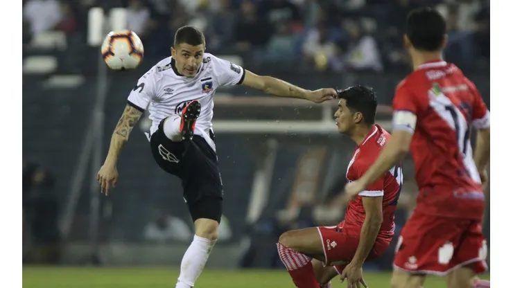 Colo Colo recibe a Curicó por la fecha 20 del Campeonato Nacional 2020.
