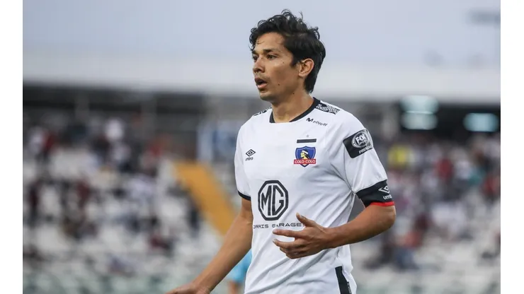 Matías Fernández vuelve a la acción tras estar lesionado.