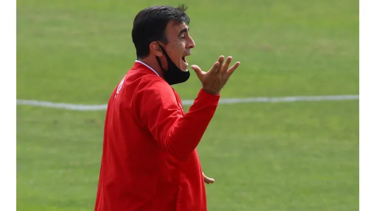 Gustavo Quinteros - Arriesga un fuerte castigo | Foto: Agencia Uno