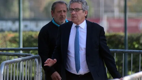 Fuera Leonidas Vial es tendencia en RRSS | Foto: Agencia Uno