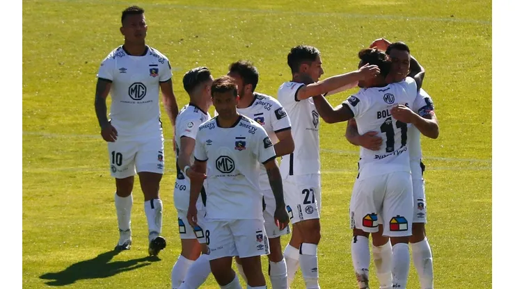 Blanco y Negro se abuena con Colo Colo