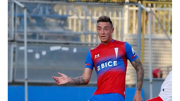 Asta-Buruaga tuvo un destacado paso por Deportes Antofagasta antes de recalar en la UC.