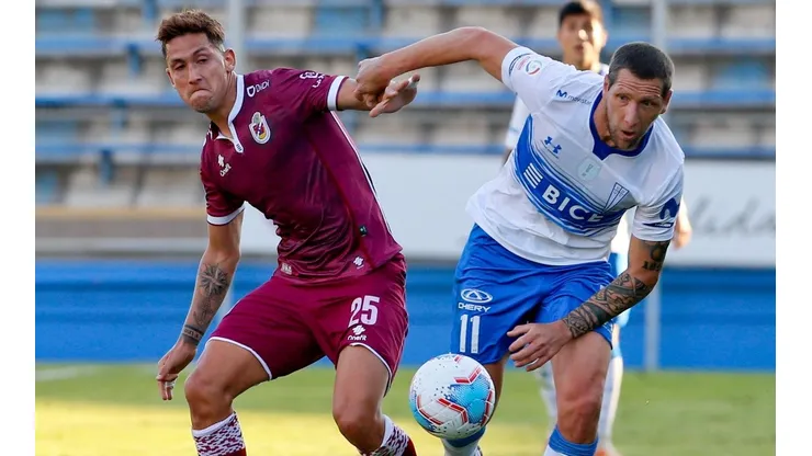 Universidad Católica ayuda a Colo Colo