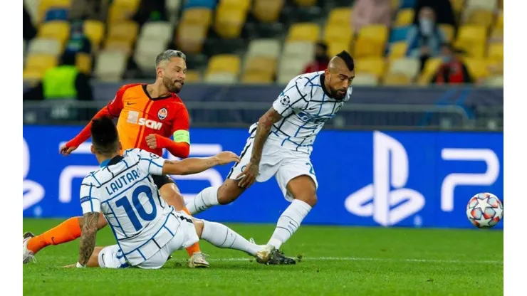 Arturo Vidal jugó 78 minutos y vio amarilla ante el Shakhtar Donetsk.