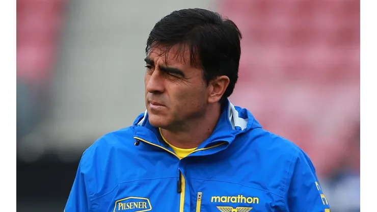 Gustavo Quinteros tuvo una destacada labor en el fútbol ecuatoriano, donde fue bicampeón con Emelec.