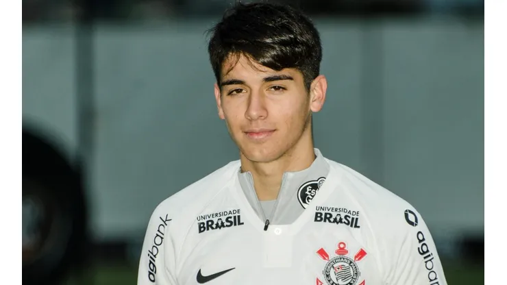 Ángelo Araos solo será vendido del Corinthians para dejar el club.
