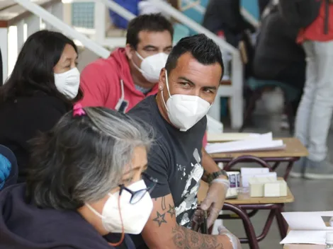 Paredes no falla en su deber cívico y llega para ser vocal de mesa