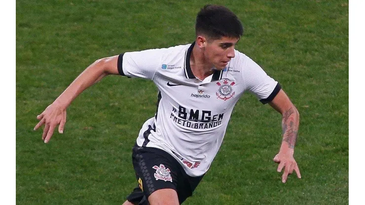 Ángelo Araos recibe el apruebo de Quinteros