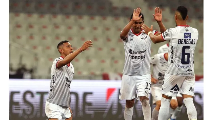 Jorge Wilstermann también lamentará varias ausencias esta noche en el Monumental.