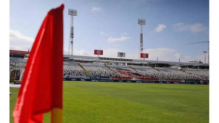 El Monumental esperando por un partido que finalmente no se jugó.