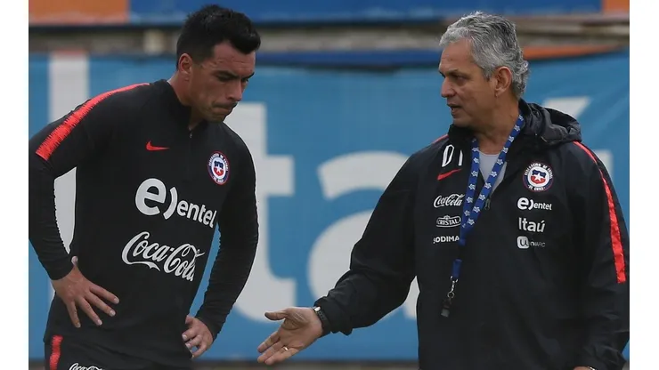 Reinaldo Rueda junto a Esteban Paredes