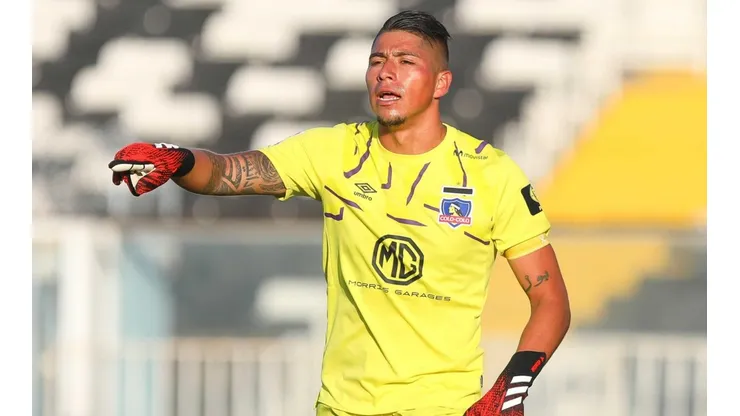 Brayan Cortés al arco colocolino
