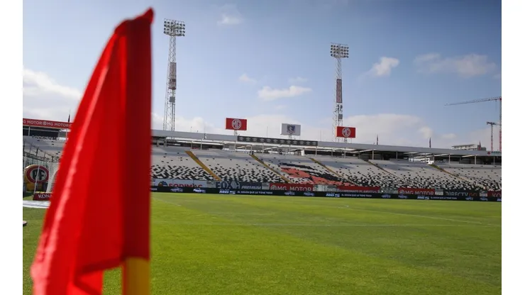 Colo Colo busca que el duelo ante Antofagasta sea reprogramado.