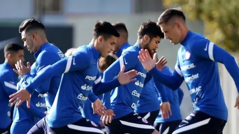La Roja sigue probando fórmulas de cara al crucial partido con Colombia