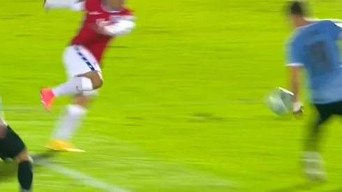 Chile fue perjudicado por un horrible no cobro de un penal claro.