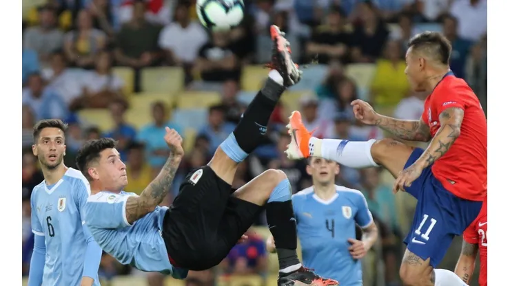 Chile y Uruguay animarán un partido bravísimo en el Estadio Centenario.