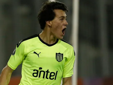 La joya de Peñarol que paseó a Colo Colo y se fue por millones al United