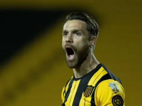 VIDEO | Otro horror defensivo permite el gol de Peñarol