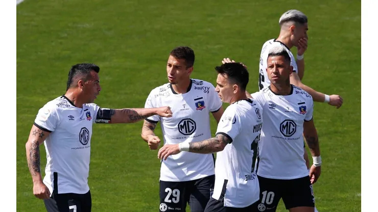 Colo Colo buscará salir de la crisis enfrentando a Deportes Antofagasta.