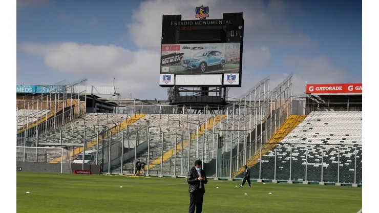 El Seremi de Salud se lava las manos y culpa a Colo Colo