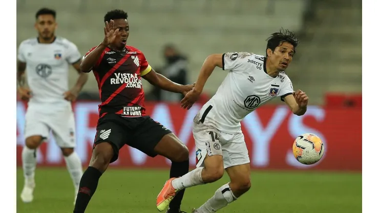 Matías Fernández jugó apenas el primer tiempo ante Athletico Paranaense.
