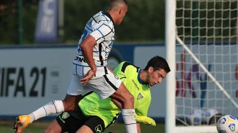El chileno anotó el 2-0 transitorio.