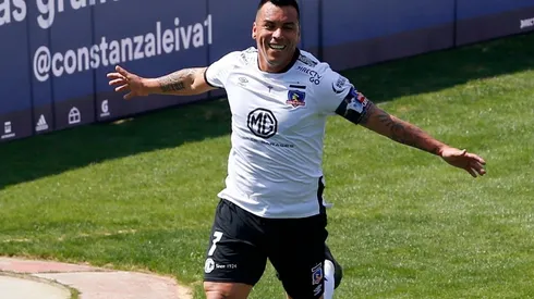 Esteban Paredes en Colo Colo