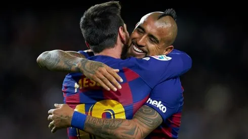 El formado en Colo Colo vistió por dos años la camiseta del Barcelona.